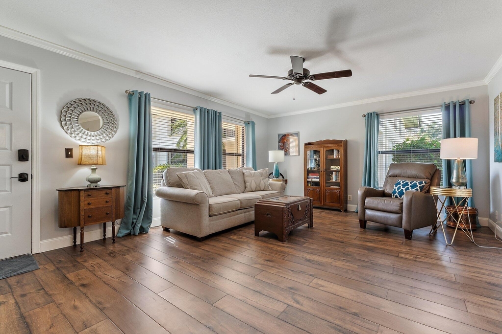 671 Sw South River Drive - Photo 5
