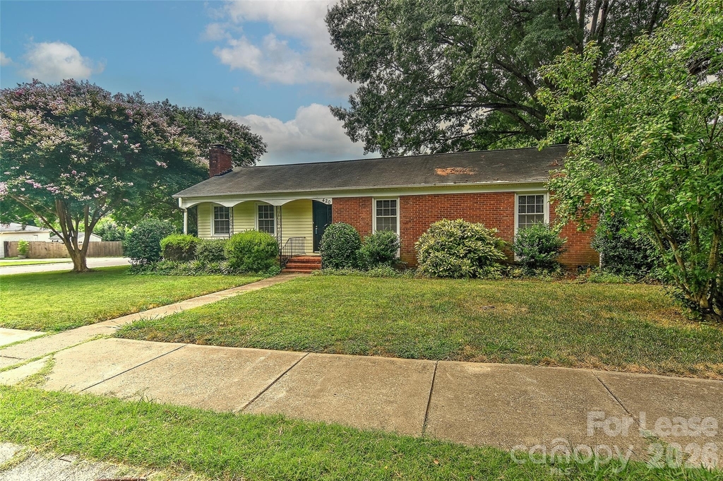 420 Seneca Place - Photo 3