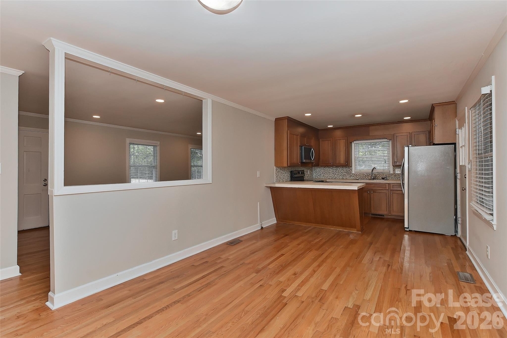 420 Seneca Place - Photo 14