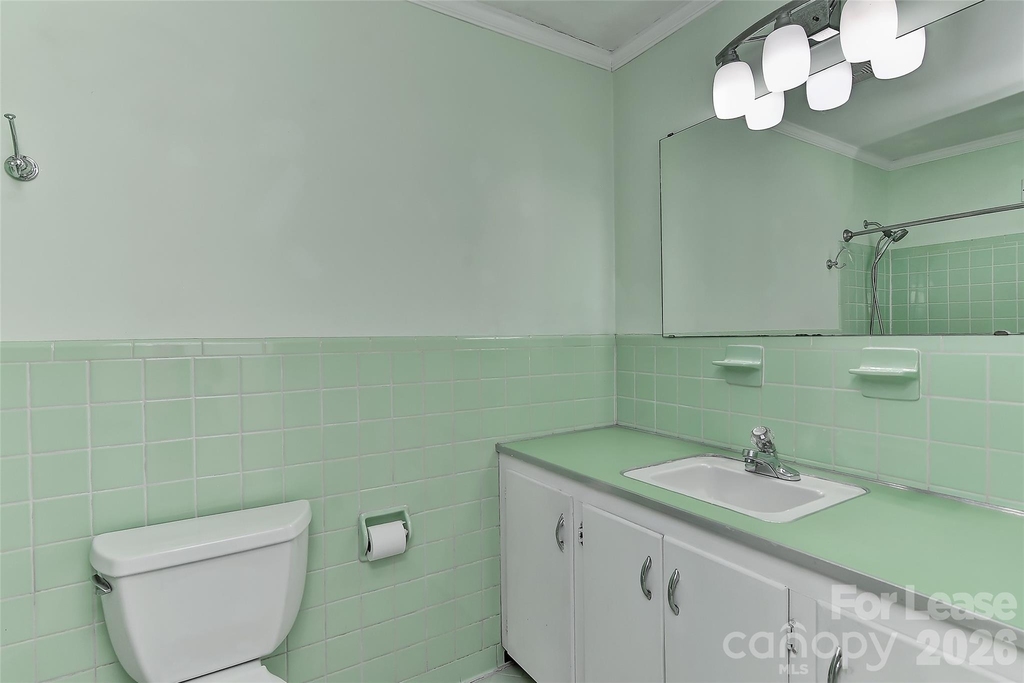 420 Seneca Place - Photo 24