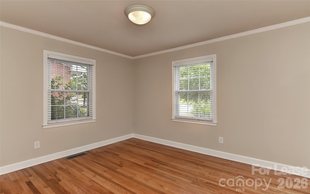 420 Seneca Place - Photo 22