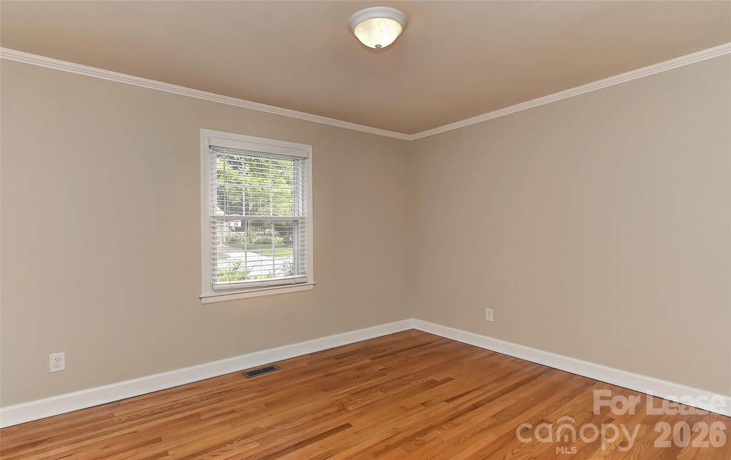 420 Seneca Place - Photo 20
