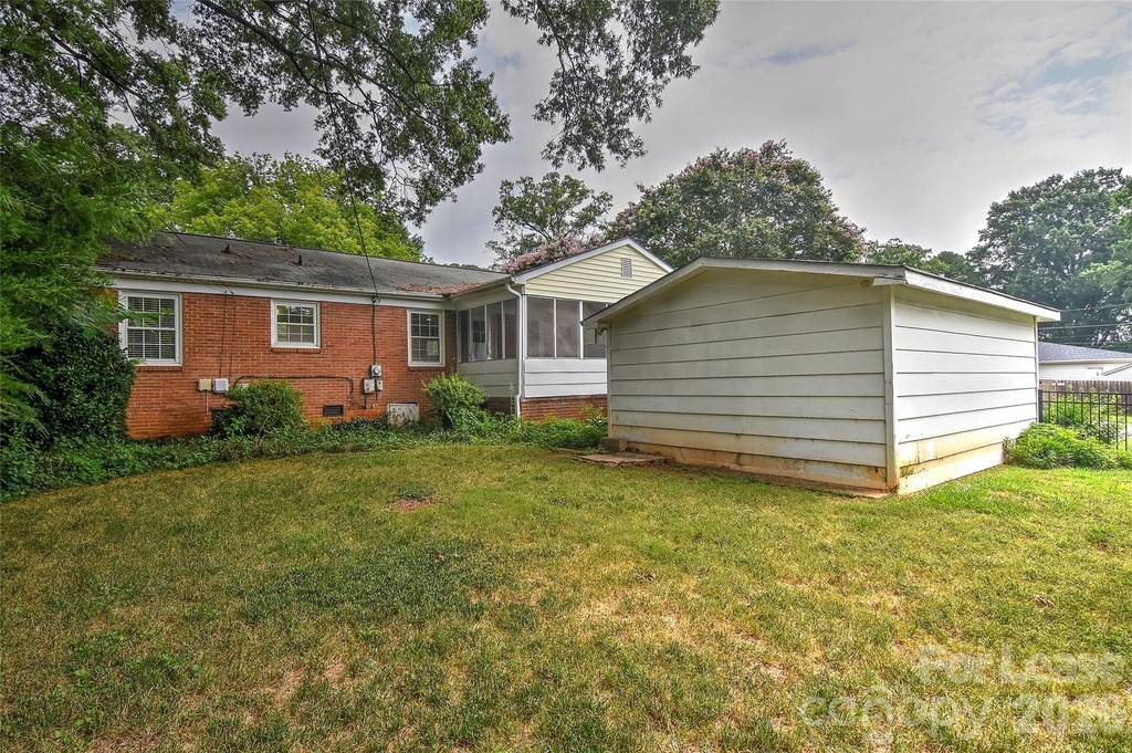 420 Seneca Place - Photo 37