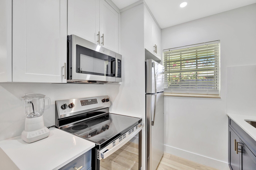 934 Nw 4th Avenue - Photo 26