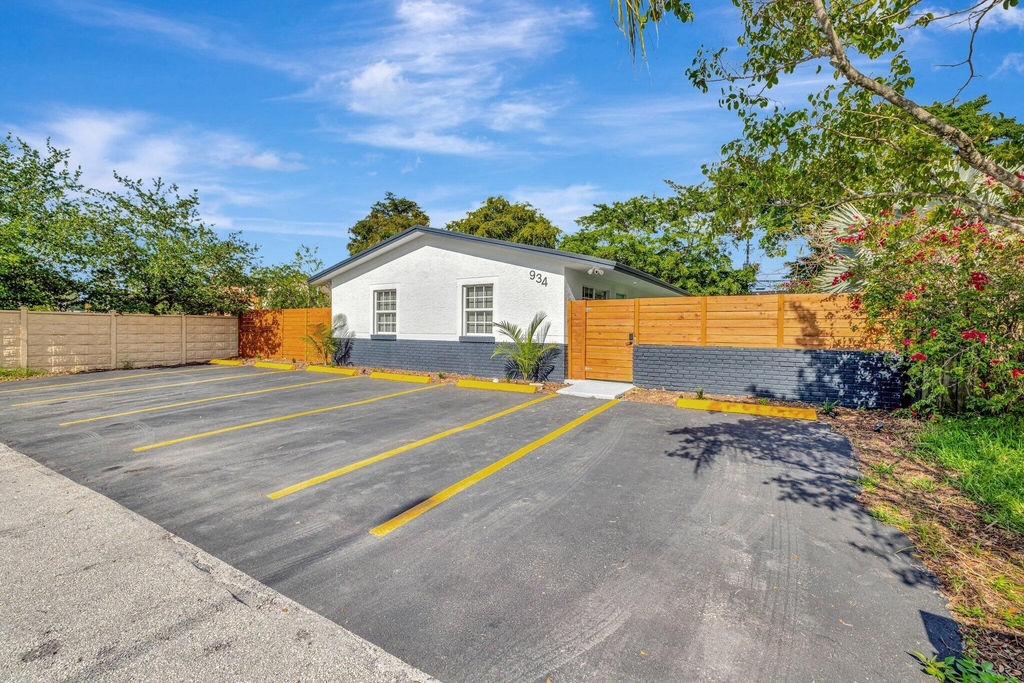 934 Nw 4th Avenue - Photo 7