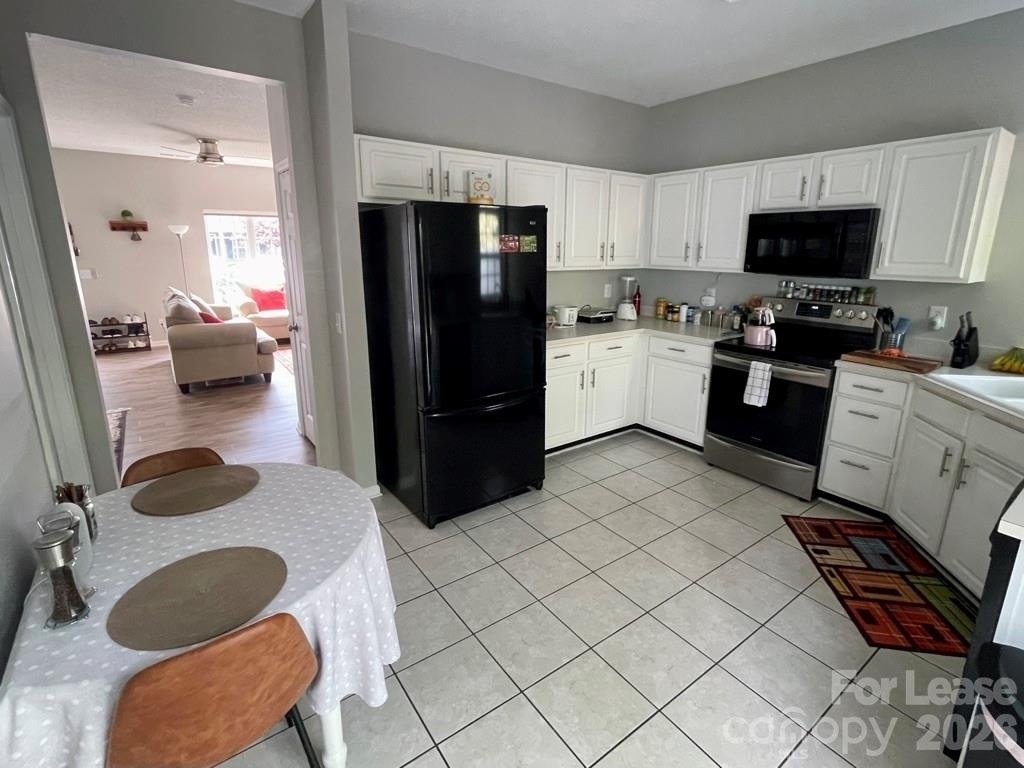 8049 Stoneham Court - Photo 7