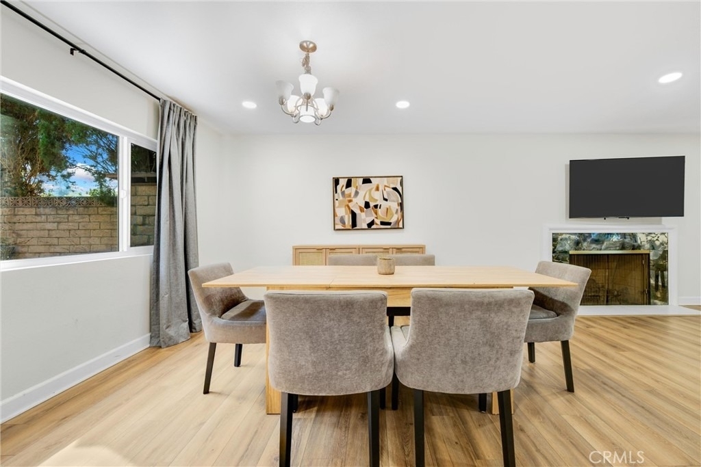 5400 Nagle Avenue - Photo 7