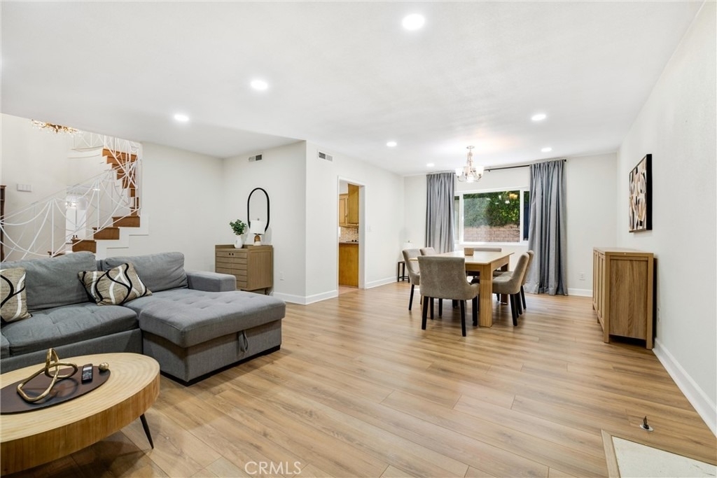 5400 Nagle Avenue - Photo 4