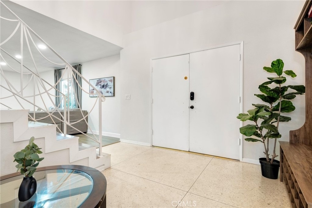 5400 Nagle Avenue - Photo 15