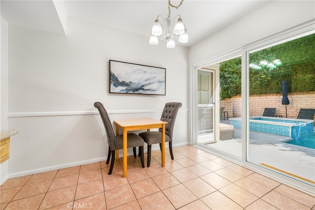 5400 Nagle Avenue - Photo 14