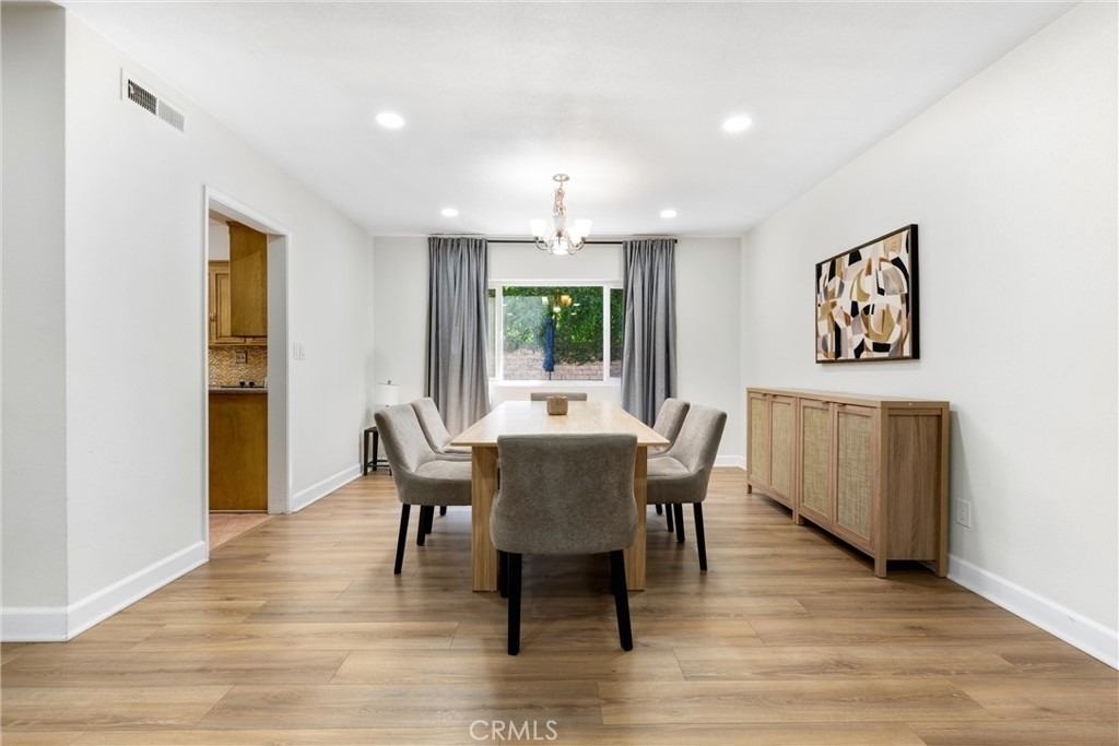 5400 Nagle Avenue - Photo 5