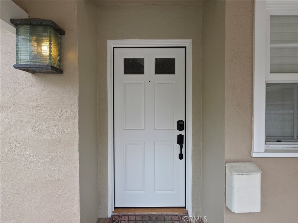 5339 Veloz Avenue - Photo 7