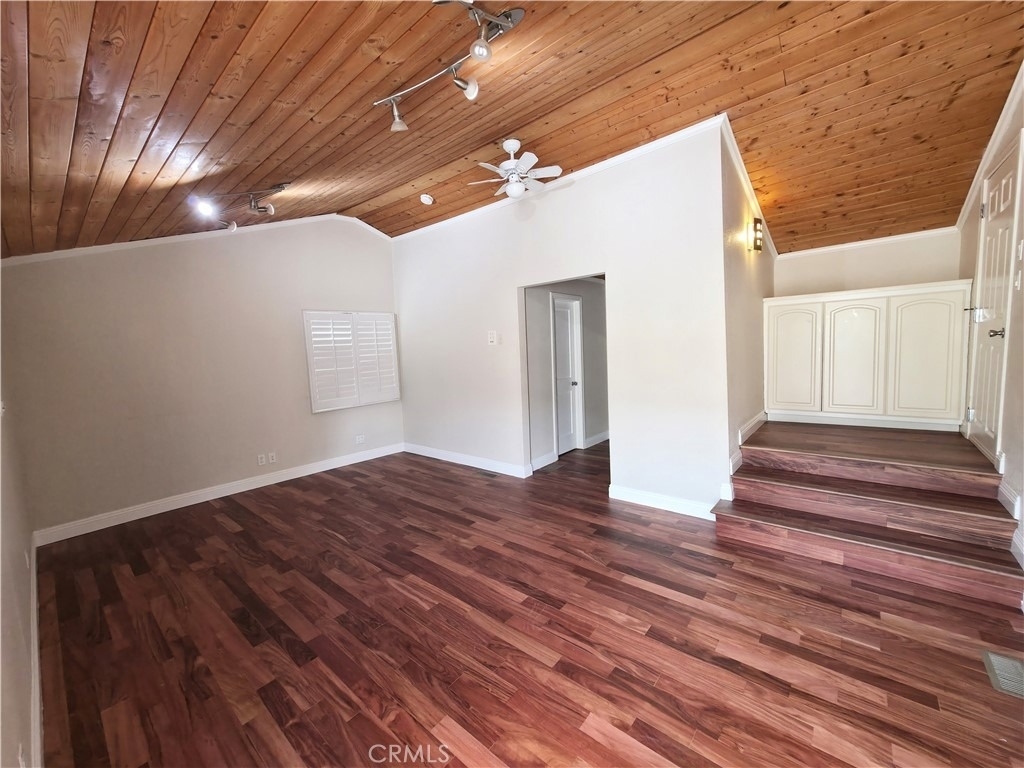 5339 Veloz Avenue - Photo 27