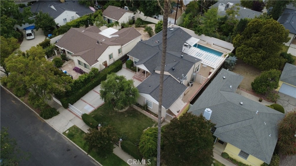 5339 Veloz Avenue - Photo 35