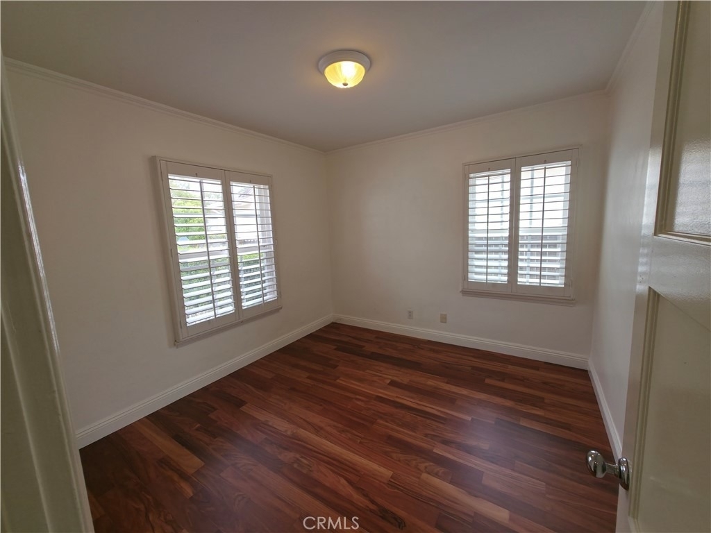 5339 Veloz Avenue - Photo 12