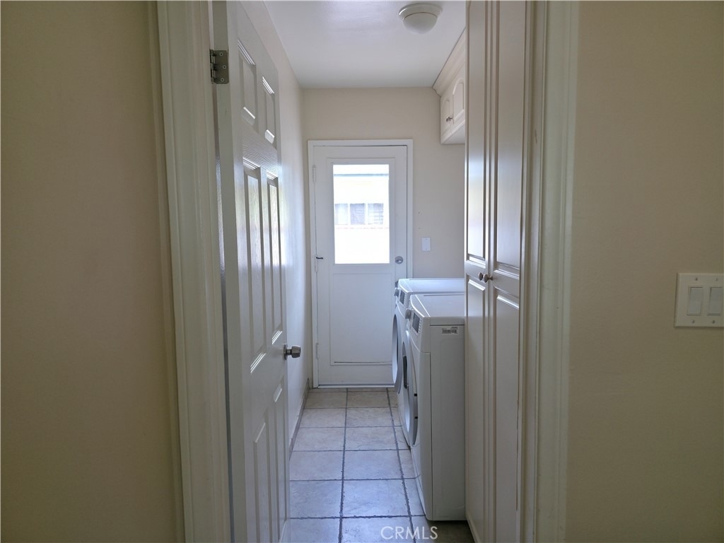 5339 Veloz Avenue - Photo 25