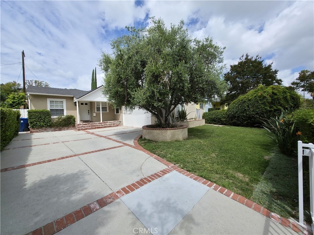 5339 Veloz Avenue - Photo 3