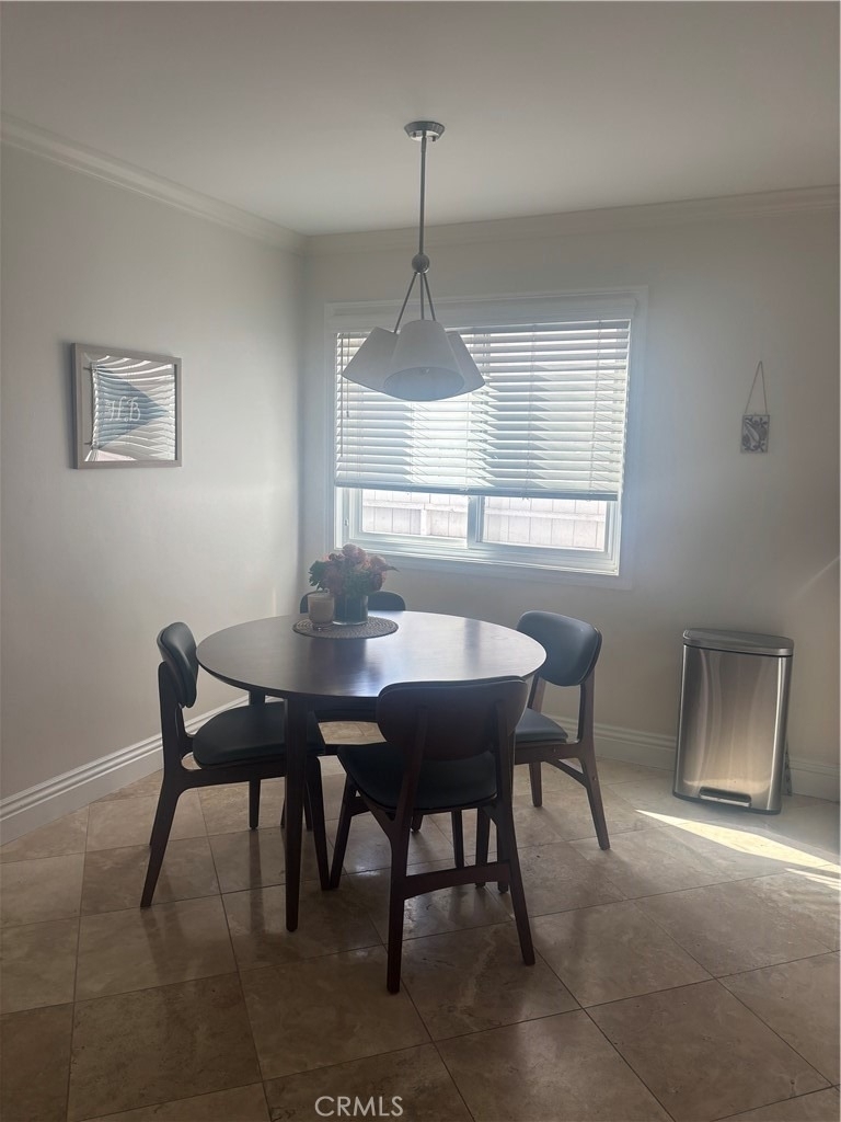 2426 Silverstrand Avenue - Photo 2