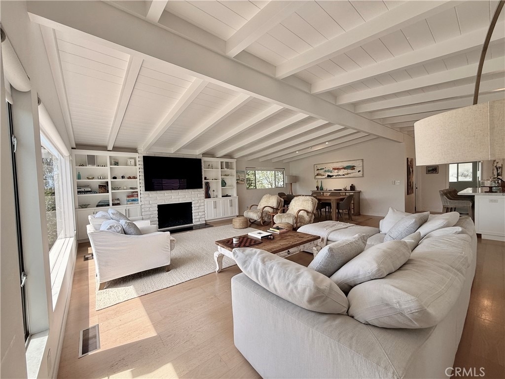 234 La Brea - Photo 20