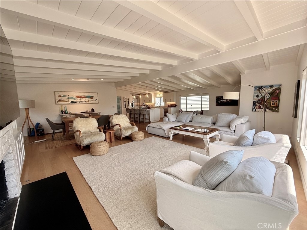 234 La Brea - Photo 19
