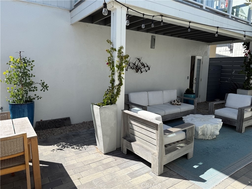 234 La Brea - Photo 5