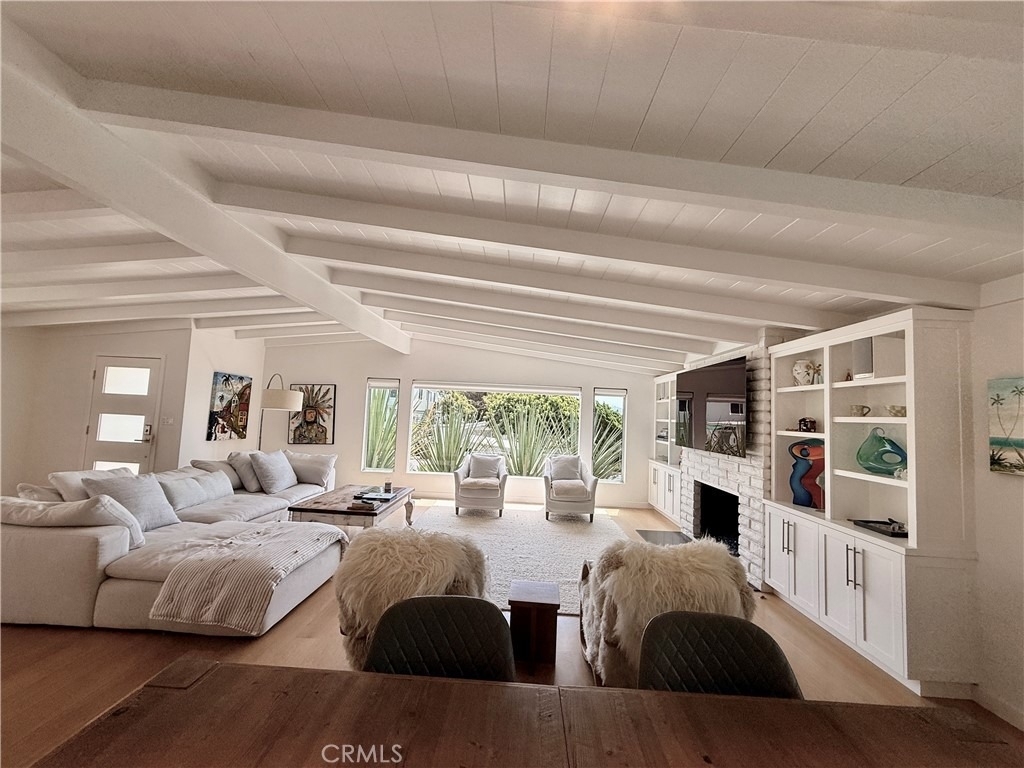 234 La Brea - Photo 17