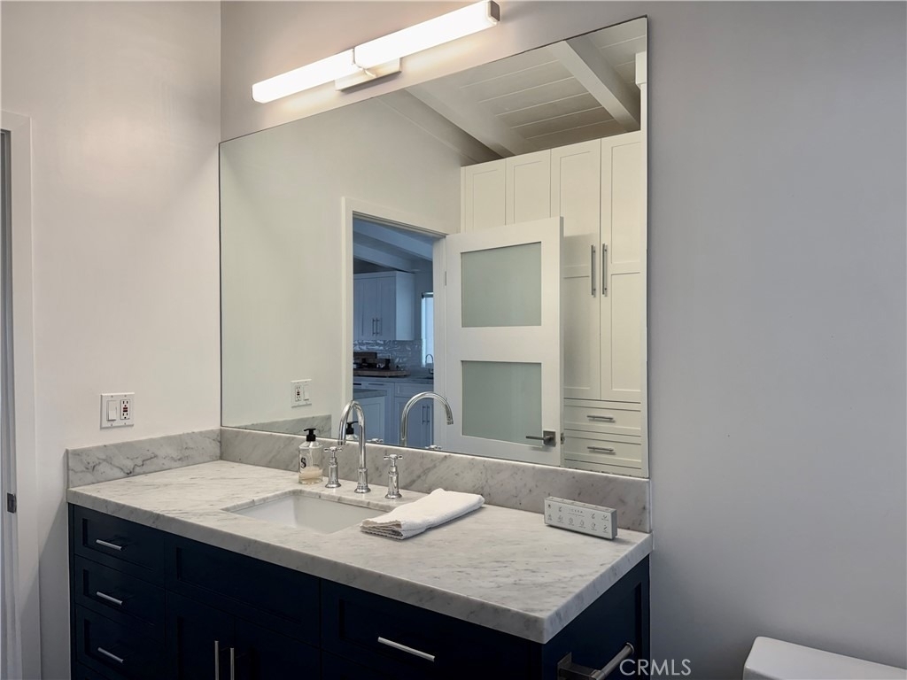 234 La Brea - Photo 28