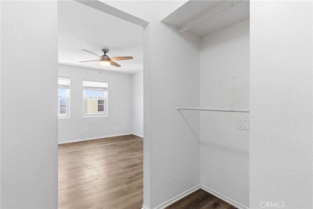 18209 Sierra Highway - Photo 30