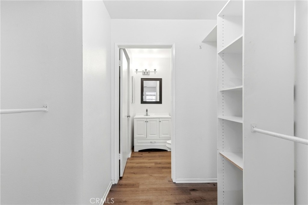 18209 Sierra Highway - Photo 31