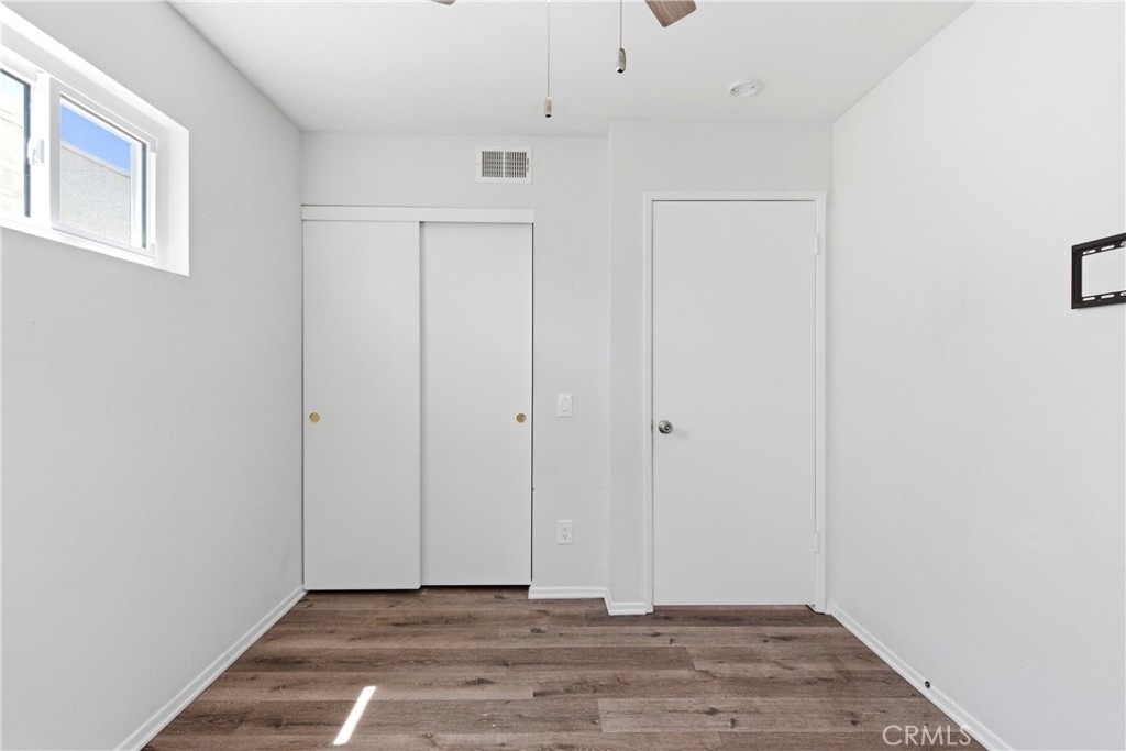 18209 Sierra Highway - Photo 26