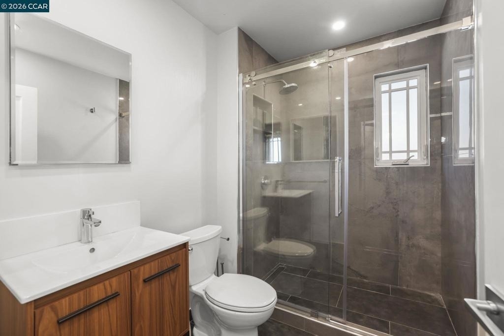 1325 Hopkins St - Photo 8