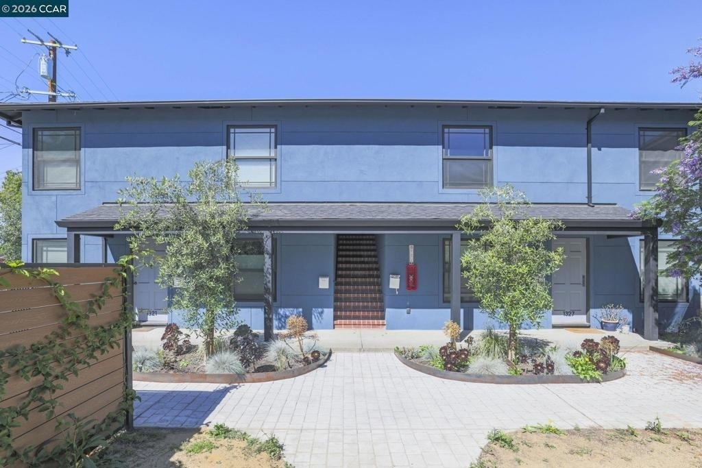 1325 Hopkins St - Photo 1