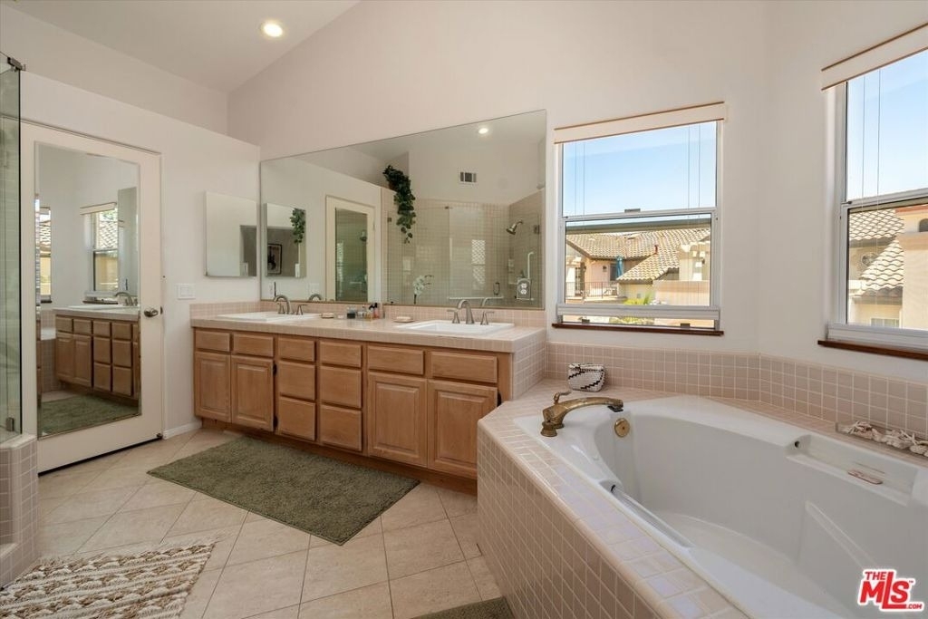 1256 Cravens Lane - Photo 22