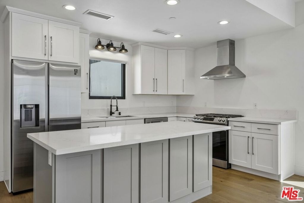 6521 Homewood Avenue - Photo 4