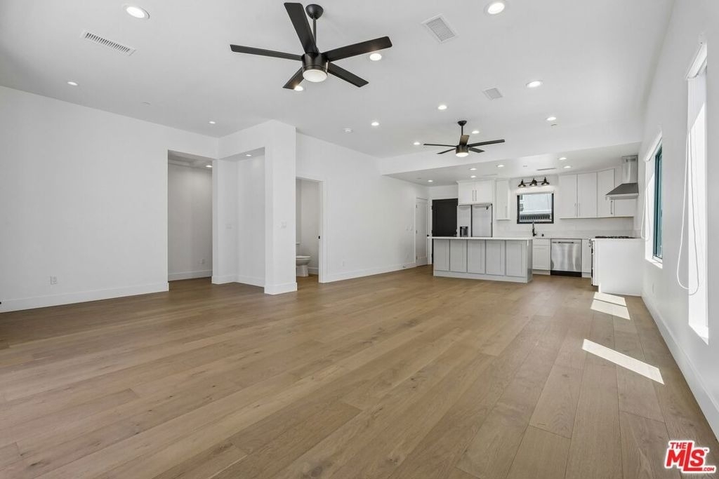 6521 Homewood Avenue - Photo 3