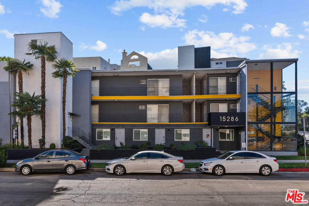 15286 Sutton Street - Photo 1