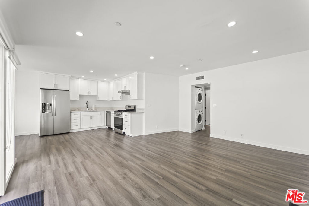 1264 9th Street - Photo 4