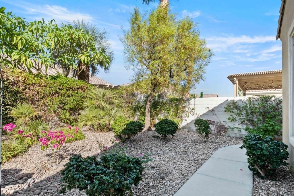 80528 Avenida San Fernando - Photo 25
