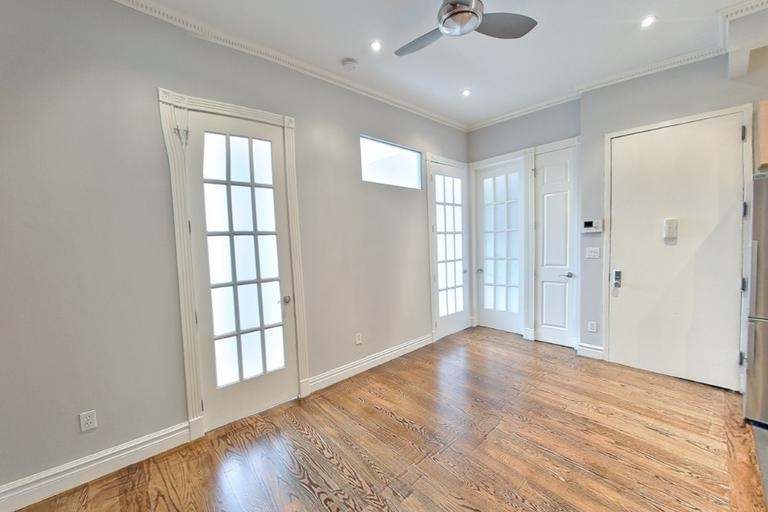 232 West 14th Street - Photo 1