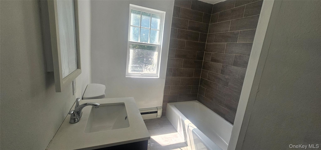 106 Ball Street - Photo 3
