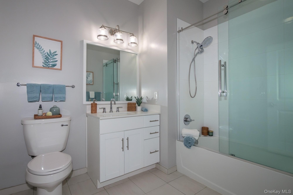 75 E Hoffman Avenue - Photo 14