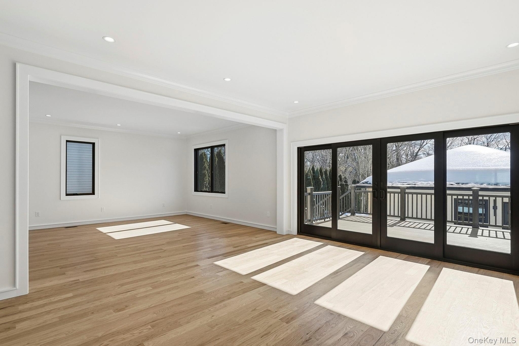 31 Gedney Way - Photo 14