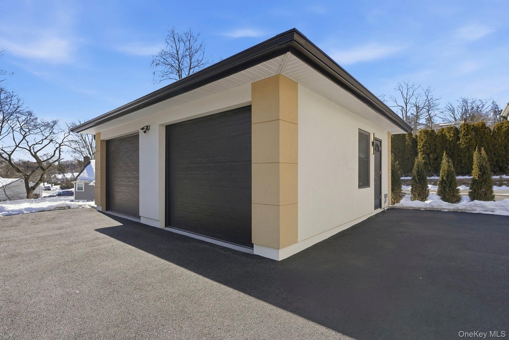 31 Gedney Way - Photo 8