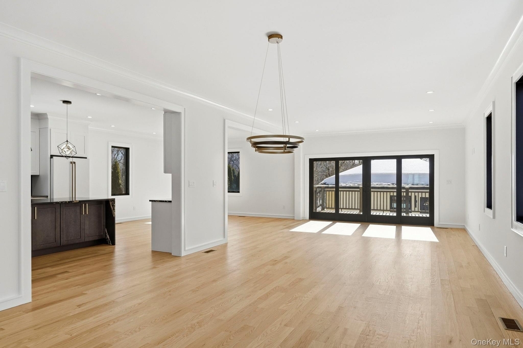 31 Gedney Way - Photo 12