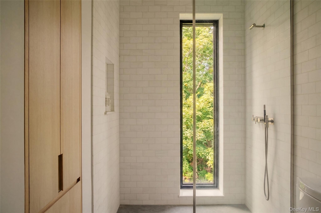 279 Tompkins Road - Photo 18