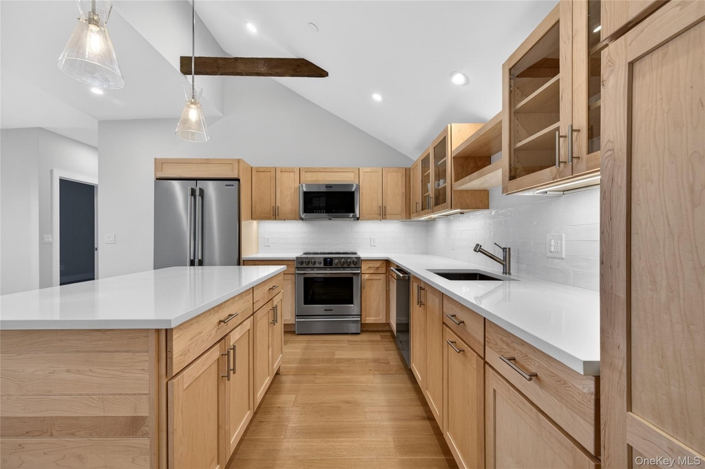 108 South Street - Photo 7