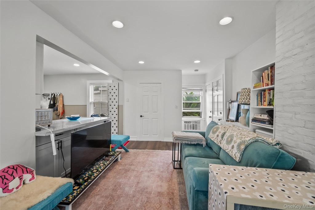 29 Dale Avenue - Photo 7