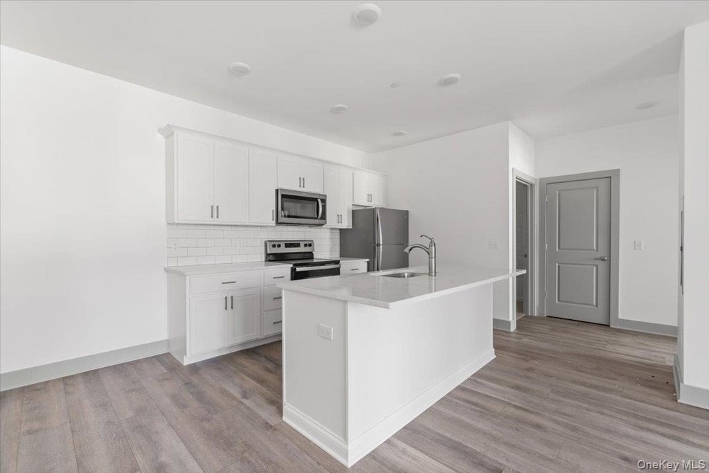 75 Forester Avenue - Photo 1