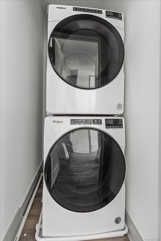 75 Forester Avenue - Photo 5
