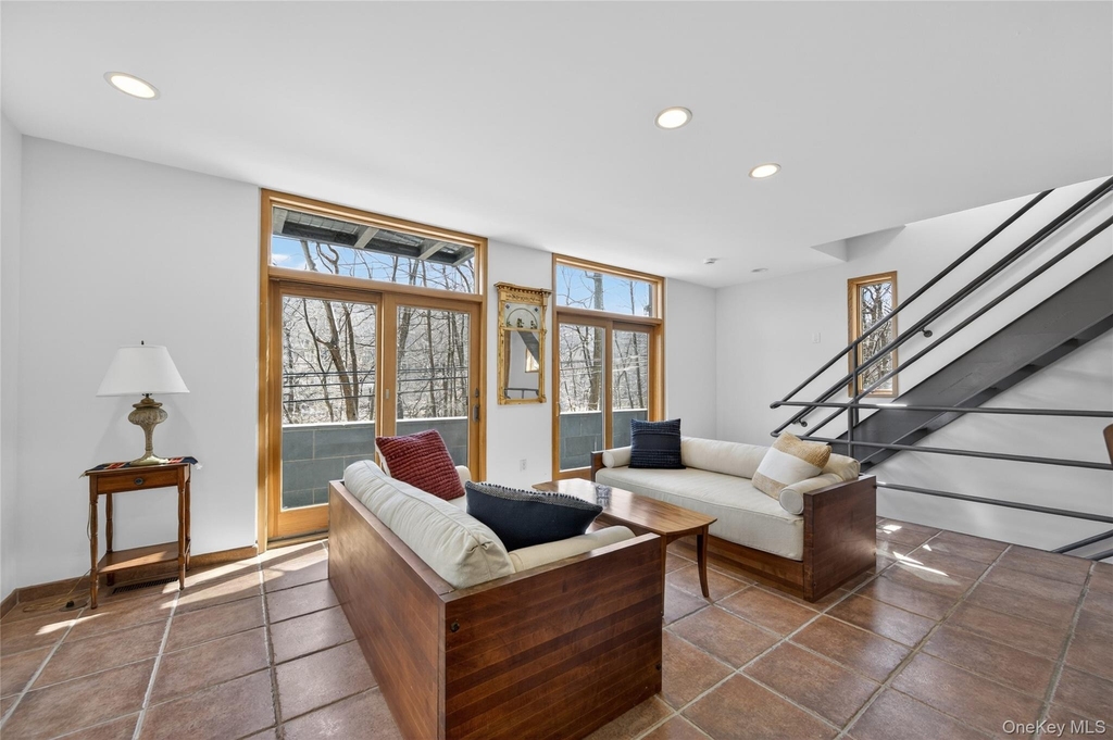 428 Harbor Road - Photo 16